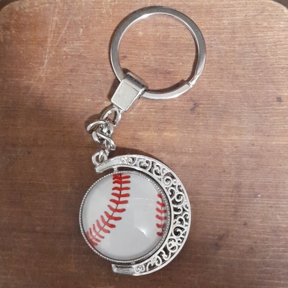 Basketball & Baseball Metal Rotating Keychains - Picture 3 of 4